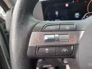 Hyundai Kona 1.6 GDI HEV Comfort Smart AUTOMAAT | Trekhaak | Stoel/Stuur verwarming | Camera | Navigatie | Adaptieve Cruise | Apple Carplay/Android Auto | Hybride