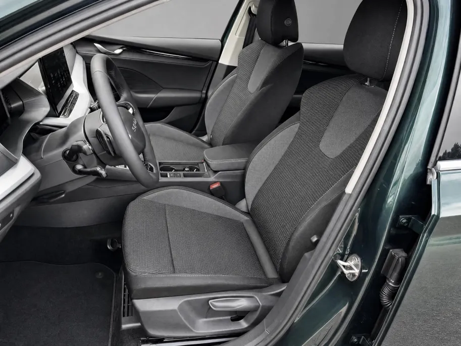 Škoda Octavia Business Edition Plus 1.5 TSI m-HEV 85 kW / 115 PK DSG | Chrome Pakket | 18'' lichtmetalen velgen | Trekhaak
