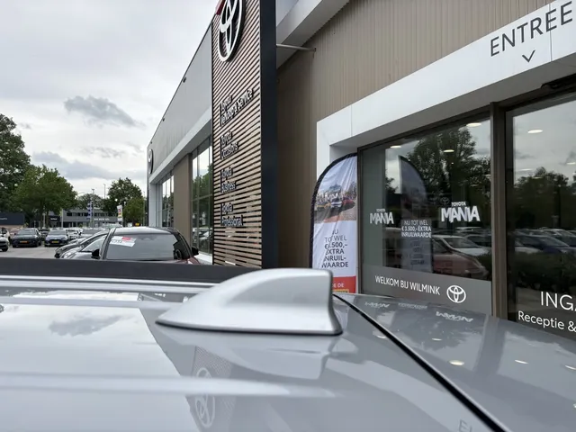 Toyota Corolla Cross 2.0 HP Hybrid Launch Edition | Trekhaak