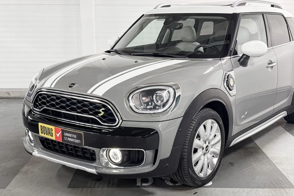 MINI Countryman Cooper SE ALL4 Chili