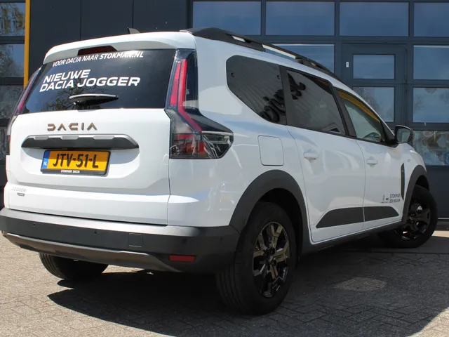 Dacia Jogger 1.8 hybrid 155 limited edition 7p. | Navigatie | Climat | Sensoren en camera | Lm velgen  | DEMONSTRATIE AUTO, VRAAG NAAR BESCHIKBAARHEID |