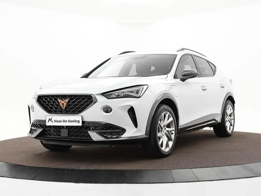 CUPRA Formentor 1.4 TSI 204pk DSG e-Hybrid Essential · Apple/Android Car Play · ACC · Sfeerverlichting · Keyless · Stuurwielverwarming · 18'Velgen ·