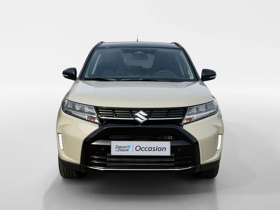 Suzuki Vitara 1.4 Boosterjet Smart Hybrid Special Edition | VOORRAAD! | €2200,- korting | Black Look | 17' zwarte lichtmetalen | Lederen en suède bekleding | Parkeersensoren Voor en achter