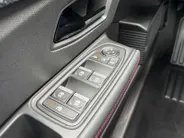 Renault Clio 1.6 E-Tech Full Hybrid 145 techno | NU met €1.300,- Zeeuw & Zeeuw voorraadkorting | 5 jaar Gratis Garantie tot 160.000km en financier vanaf slechts 2,9% rente |