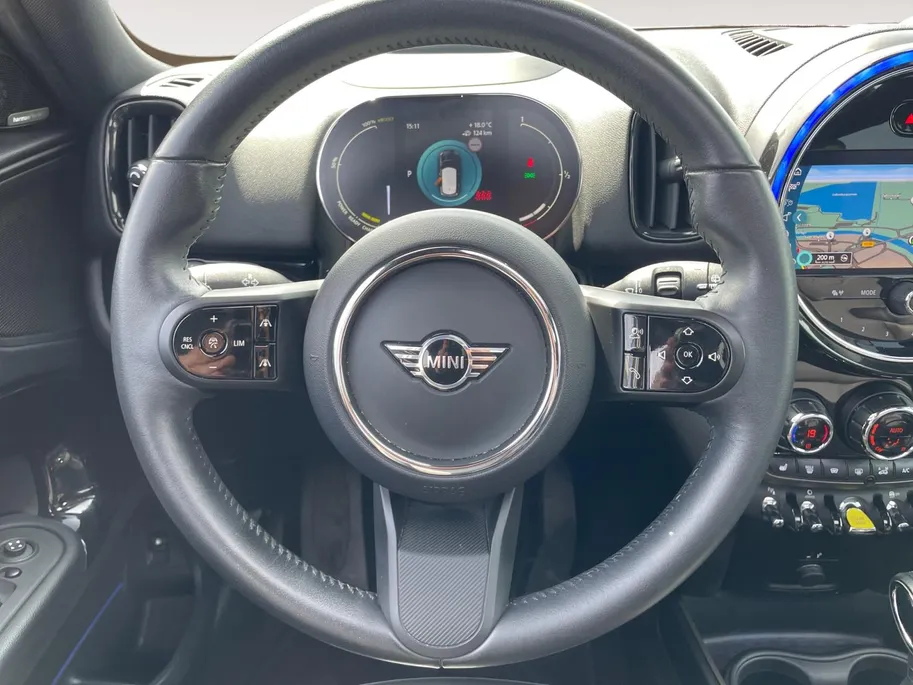 MINI Countryman 1.5 Cooper S E ALL4 Chili *Automaat*Navi+Camera*Climate Control*Schuif/kanteldak*Heads up Display*Harman Kardon Audio*Stoelverwarming*Vol opties!