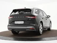 Škoda Enyaq iV 50 150pk Selection · Camera · Apple/Android Car Play · Cruise Control · Sfeerverlichting · 19'Velgen · Navigatie ·