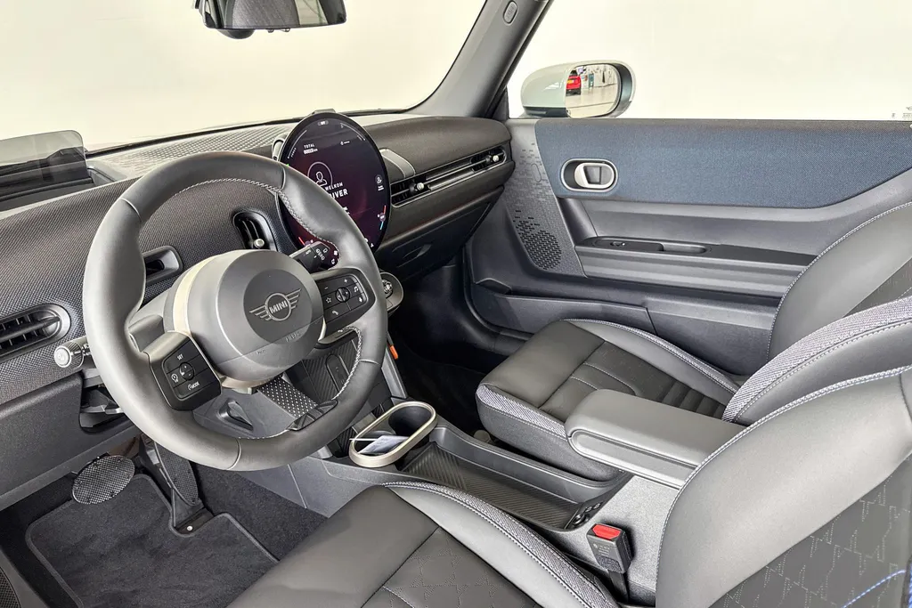 MINI Cooper 3-deurs 1.5 Cooper C Oxford Edition Classic