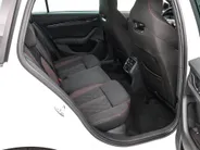 Škoda Octavia Combi 1.4 TSI iV PHEV 245pk DSG RS · Inklapbare Trekhaak · Head-Up Display · Matrix LED · Stoelverwarming · ACC · Keyless ·