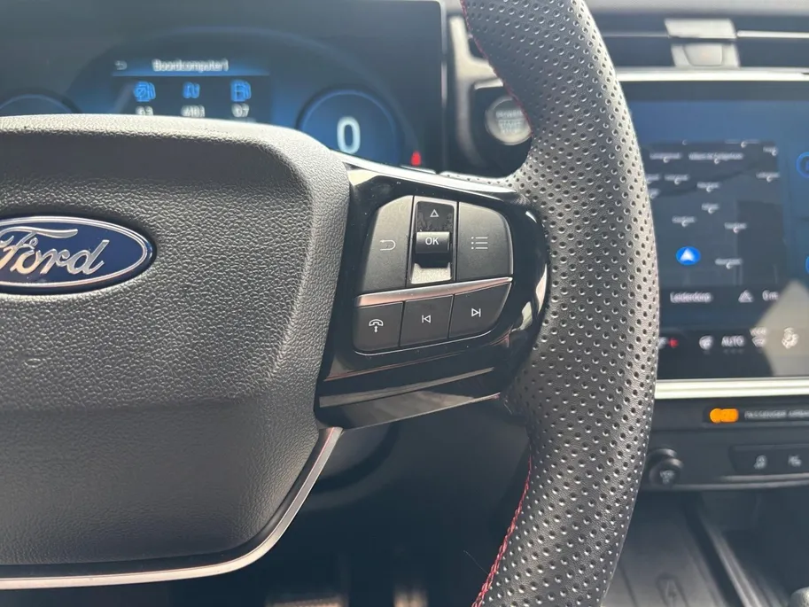 Ford Puma 1.0 EcoBoost Hybrid ST-Line X | Winter Pack | Elektr. kofferbak | Dodehoek detectie | Apple Carplay / Android auto