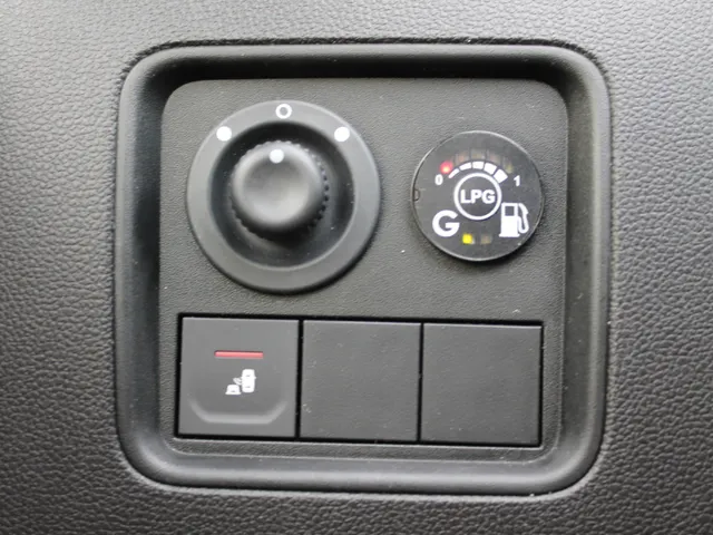 Dacia Duster 1.0 TCe Bi-Fuel Prestige | navigatie | achteruitrijcamera | lichtmetalen velgen