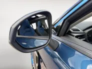 Lynk & Co 01 1.5 | Plug-in hybrid | 1800kg Trekgewicht | 69km Elek. Actieradius | Apple Carplay/Android Auto | BLISS | Panoramadak | 360° Camera | 12 Maanden BOVAG Garantie |