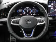 Volkswagen Golf 1.5 eHybrid 272pk DSG GTE · Panoramadak · 360 Camera · Inklap. Trekhaak · Head-Up Display · Matrix LED · Keyless · DCC · Garantie t/m 26-05-2030 of 100.000km