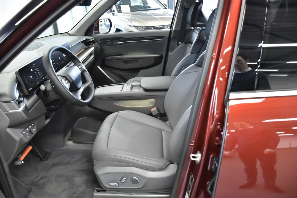 Kia EV9 99,8kWh 204pk RWD Air NIEUW - SNEL LEVERBAAR