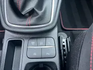 Ford Puma 1.0 EcoBoost Hybrid ST-Line | Dealer onderhouden  | NL auto | Winter pack | Cruise control | Parkeersensoren voor en achter | Achteruitrijcamera | Navigatie | Apple carplay & Android auto | 17' lichtmetalen velgen | Draadloos opladen mobiel | Bovag garant