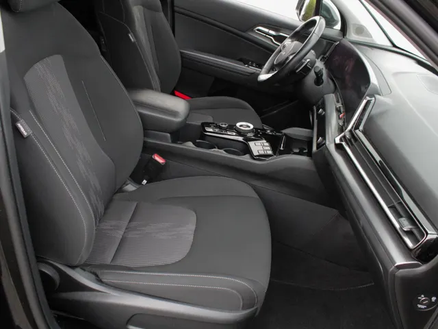 Kia Sportage 1.6 T-GDi Plug-in Hybrid AWD DynamicLine | Navi | Adap. Cruise | Park sens