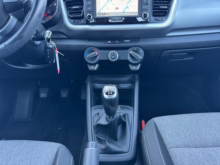 Kia Stonic 1.0 T-GDi DynamicLine | Navigatie | Two-Tone | Cruise control | LM-Velgen