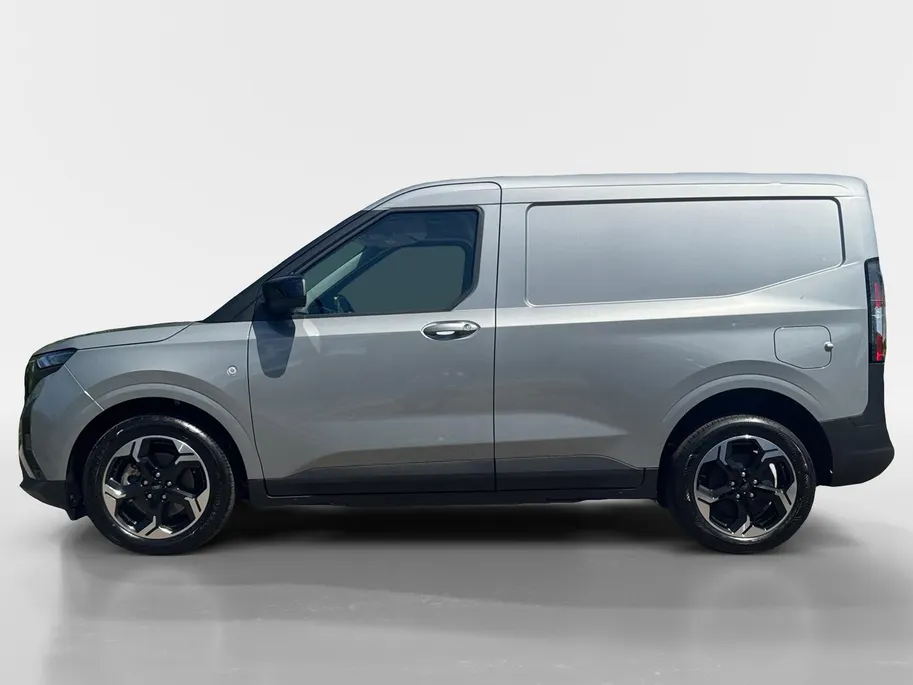 Ford E-Transit Courier Limited 46 kWh | Driver Assistance Pack | Navigatie | Trekhaak | Parkeersensoren | Nieuw te bestellen!