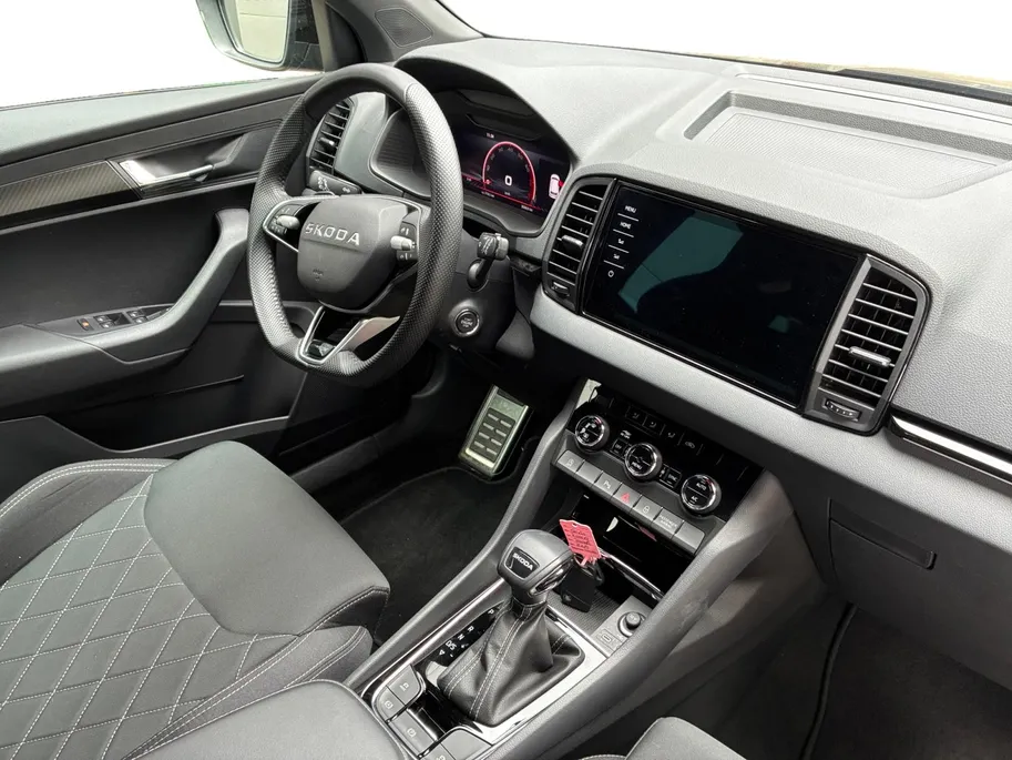 Škoda Karoq 1.5 TSI ACT Sportline Business