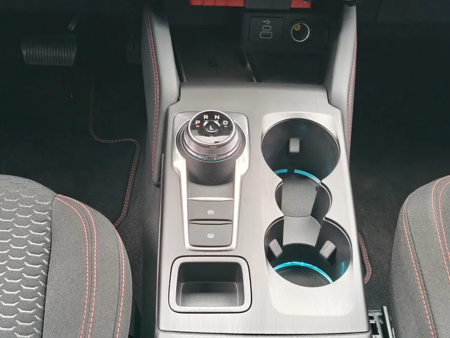 Ford Kuga 2.5 PHEV ST-Line DEMO | 69 km elektrisch rijbereik | trekhaak elektrisch | 360 graden camera