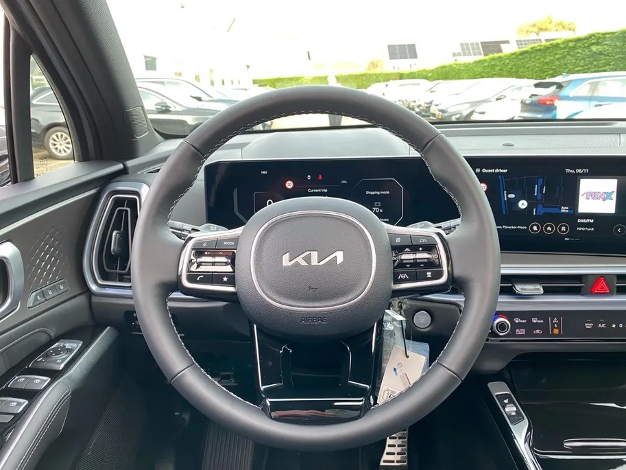 Kia Sorento 1.6 T-GDi Plug-in Hybrid 4WD ExecutiveLine 7p | Bel voor info | 253 pk | Head-up display | Nu €3000 Inruilpremie!
