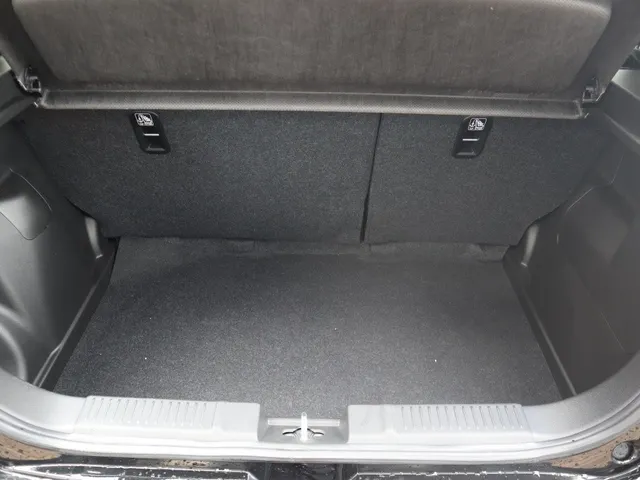 Suzuki Swift 1.2 Style Smart Hybrid