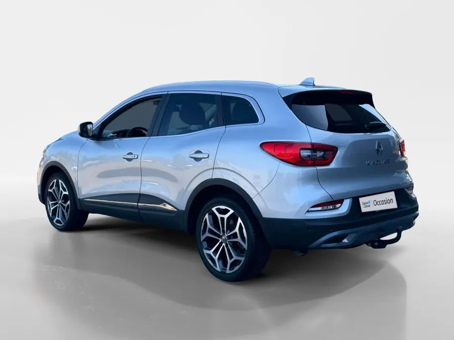 Renault Kadjar 140PK TCe Intens Automaat | Trekhaak (1500 KG) | Panoramadak | 19' Lichtmetalen Velgen | Stoelverwarming | Navi | Camera | Climate Control | Adaptieve Cruise Control | Leder |
