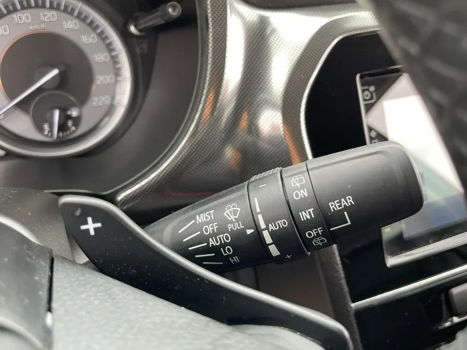 Suzuki Vitara 1.5 Hybrid Style *Automaat*Navi+Camera*Adapt. Cruise Control*Stoelverwarming*Climate Control*LM.Velgen*Trekhaak*Zeer nette auto!