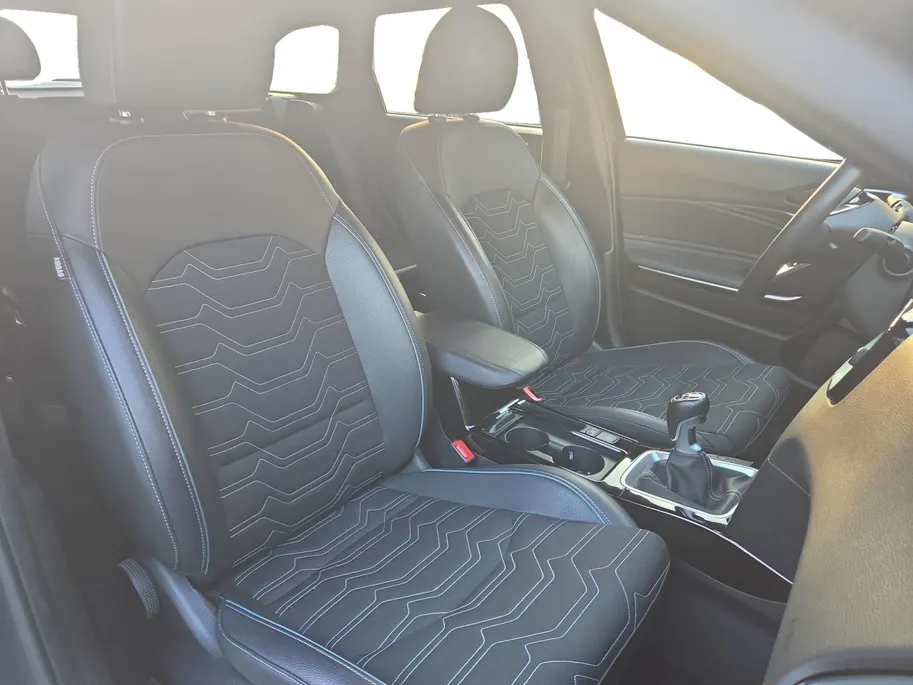 Kia Ceed Sportswagon 1.0 T-GDi Design Edition | Cruise Control | Climate Control | Camera | Navigatie | Lederen Bekleding | Stoelverwarming | Stuurverwarming |
