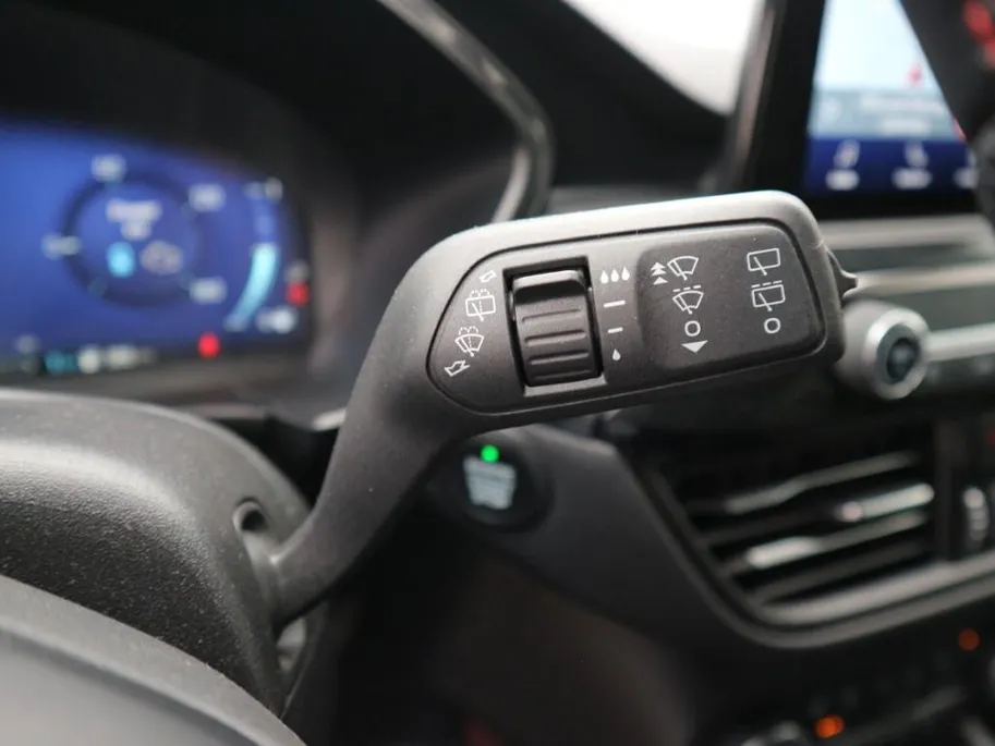 Ford Kuga 2.5 PHEV ST-Line | 225 pk | WINTERPAKKET | CAMERA | NAVI |