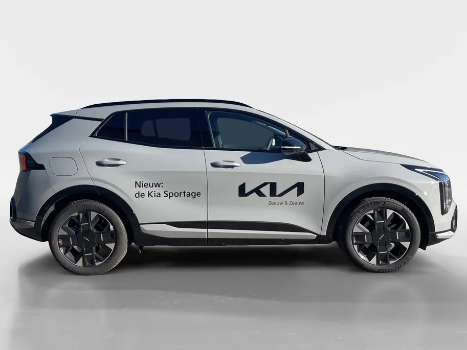 Kia Sportage 1.6 T-GDi Plug-in Hybrid GT-Line | PHEV | Navigatie | Climate control | Cruise control | Stoel + Stuur verwarming | Elektrische voorstoelen | Parkeer camera achter | Schuif kantel dak