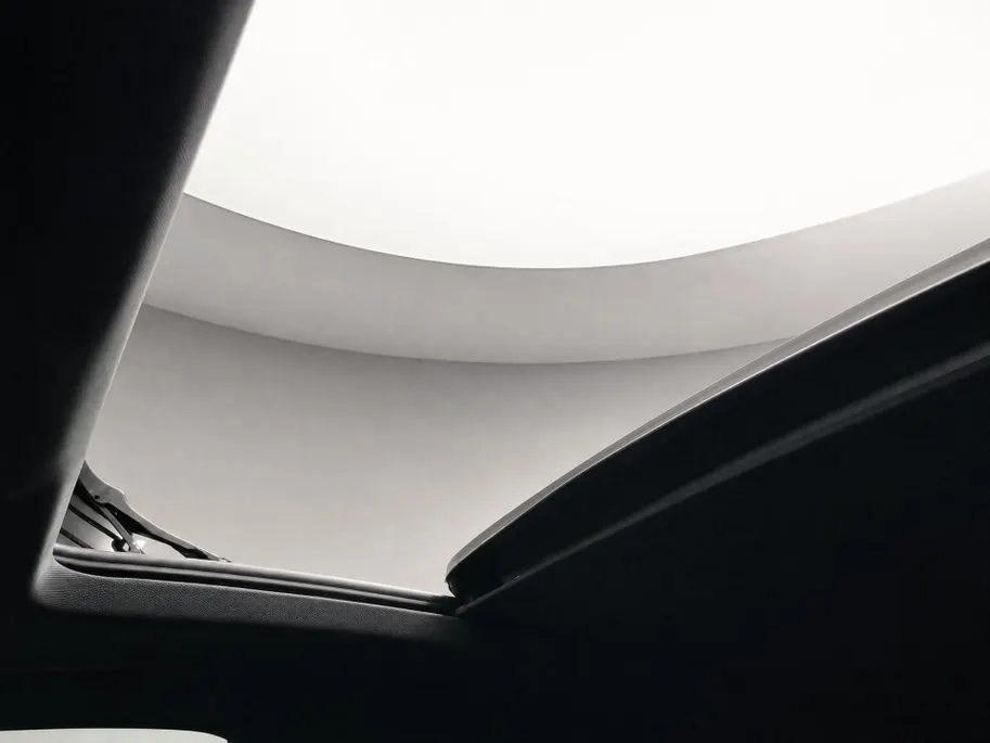 Audi e-tron 55 408pk Quattro S edition 95 kWh · SOH 97,1% · Panoramadak · Camera · Luchtvering · Zwart Optiek Plus · 21'' Inch ·