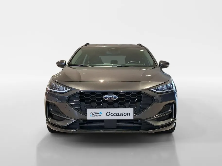 Ford Focus Wagon 1.0 EcoBoost Hybrid St-Line 125pk automaat | 1500 kg Aanhanggewicht | Navigatie | Cruise control | All season banden