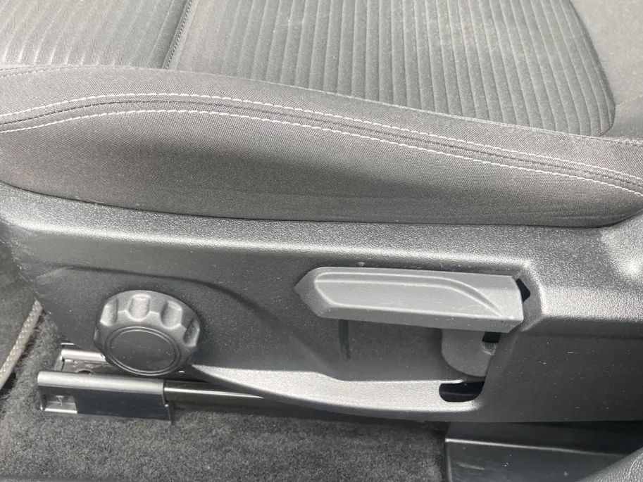 Ford Focus 1.0 EcoBoost Hybrid 125 pk Titanium X Wagon Navigatie - Apple Carplay/ Android Auto - Camera - Draadloos opladen telefoon - Elektrische achterklep