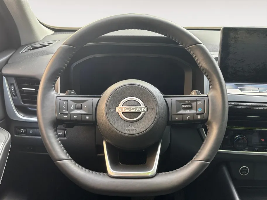 Nissan QASHQAI N-Connecta 158PK AUTOMAAT | Navigatie | Google Built-in | Adaptive Cruise Control | Climate Control | 360 camera | Parkeersensoren rondom | Lichtmetalen velgen | Panorama dak |