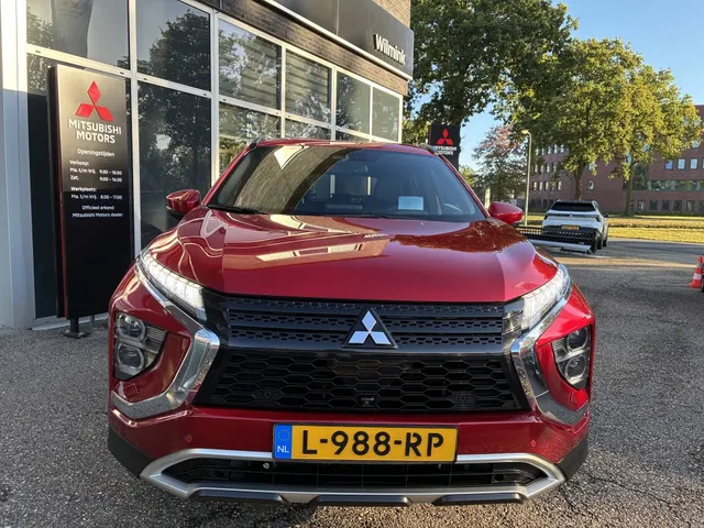 Mitsubishi Eclipse Cross 2.4 PHEV First Ed.