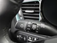 Kia Ceed Sportswagon 1.0 T-GDi MHEV Design Edition | Stuur-/stoelverwarming | Cruise adapt. | Camera | 16' LM | Elek. achterklep | JBL audio | LED |