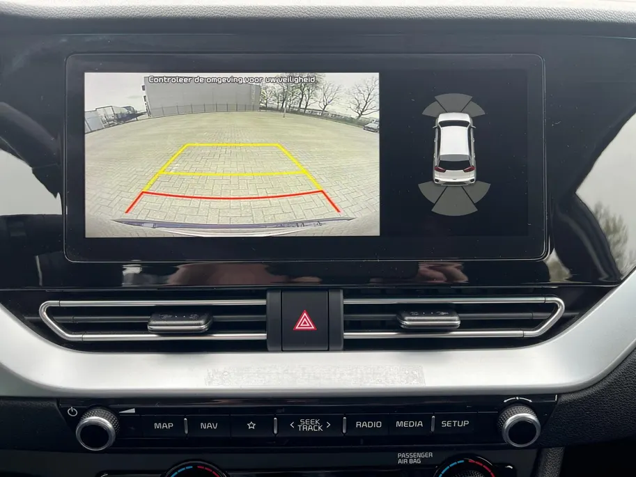 Kia Niro 1.6 GDi PHEV DynamicLine | Stoel- en stuurverwarming | Adaptieve Cruise Control | Parkeercamera | Dealeronderhouden | Climate Control