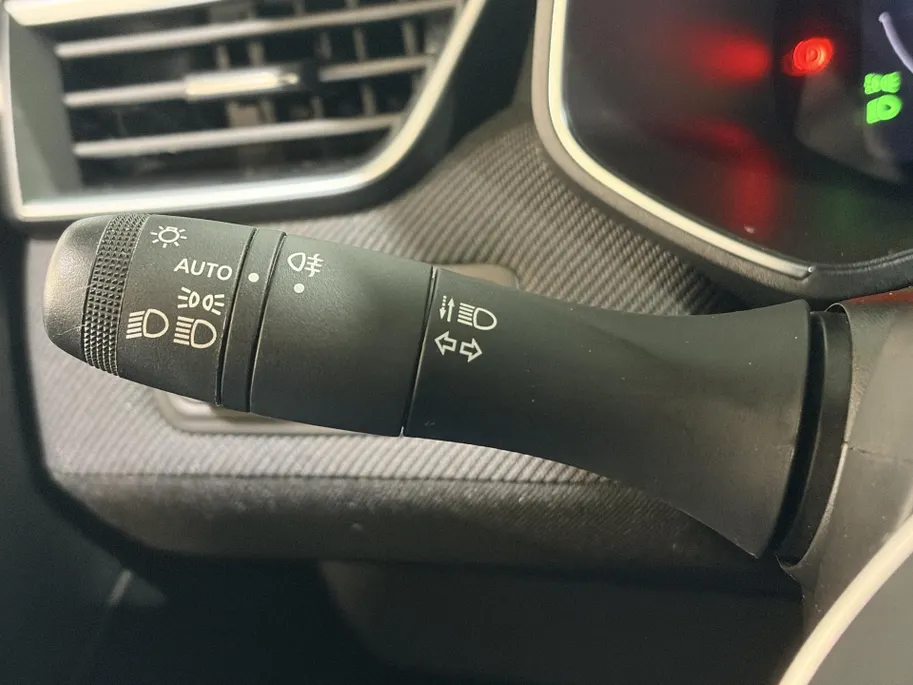 Renault Clio 145PK E-Tech Full Hybrid Esprit Alpine Automaat | 1e eigenaar | Bose Audio | Stoelverwarming | 9,3' Navi | Camera | Digital Cockpit | Adaptive Cruise Control | Climate Control | Lichtmetalen Velgen | Full LED |