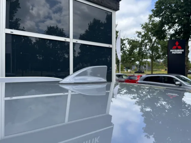 Mitsubishi Outlander 2.4 PHEV Intense+