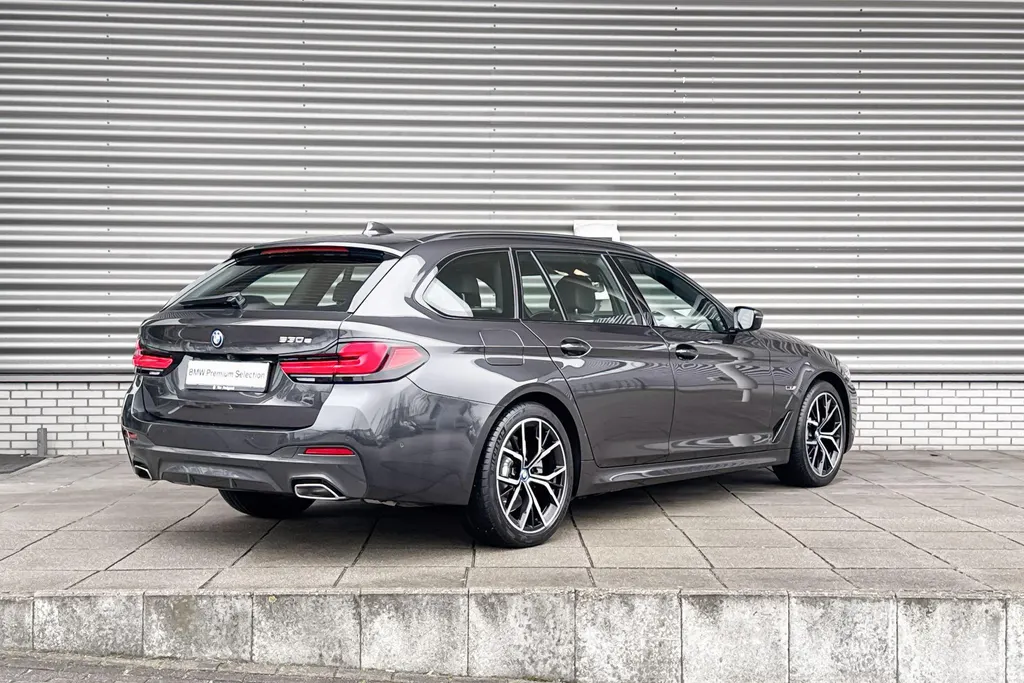 BMW 5 Serie Touring 530e Business Edition Plus