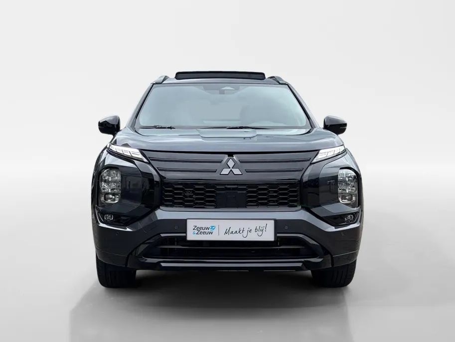 Mitsubishi Outlander 2.4 PHEV Black Edition | 5000 EURO KORTING | ALLE OPTIES | DIRECT LEVERBAAR |