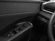 Volkswagen T-Roc Life First Edition 1.5 eTSI 116 PK 7 versn. DSG · Comfort Pakket · Trekhaak · Voorraad OUTLET · Prijs is inclusief inruilpremie ·