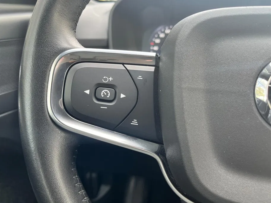 Volvo XC40 1.5 T3 Business Pro | Navigatie | Parkeercamera | Apple Carplay en Android Auto