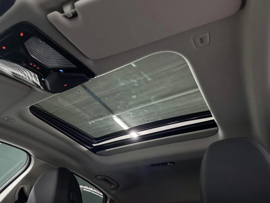 BMW i4 eDrive35