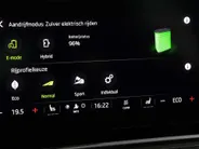 Škoda Octavia Combi 1.4 TSI 245pk DSG RS iV PHEV Business · Panoramadak · Apple/Android Car Play · P-Sensoren · Sfeerverlichting · 18'' Inch ·