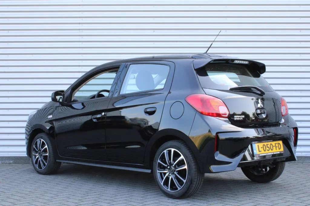 Mitsubishi Space Star 1.0 Cool+ | 15' LM Velgen | Airco | 5 Jaar Garantie |