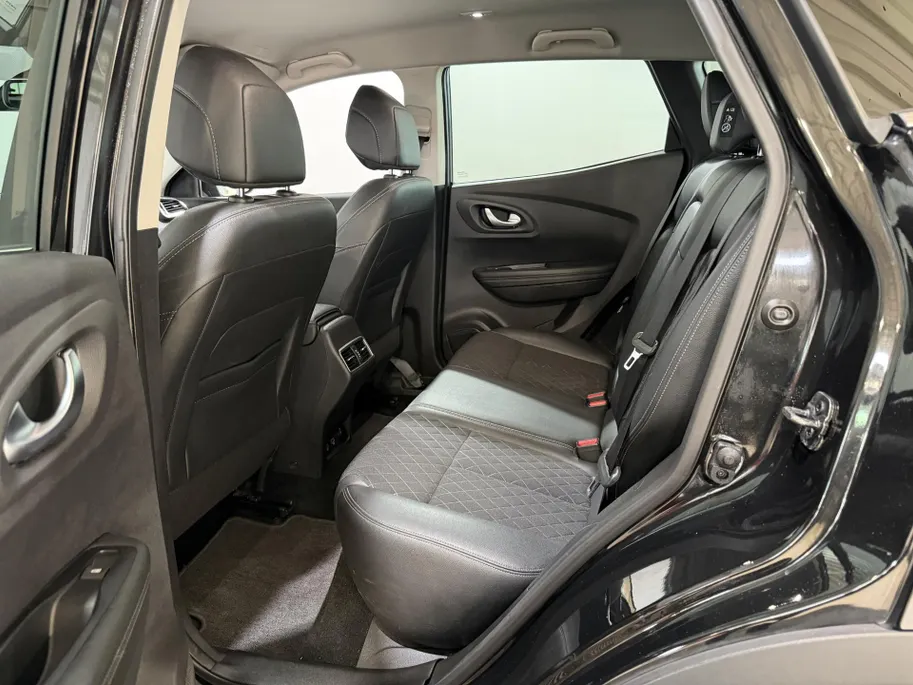 Renault Kadjar 1.3 - 140PK TCe Intens Automaat | Trekhaak (1500 KG) | Apple CarPlay/Android Auto | Navi | Cruise Control | Licht & Regen Sensor | Climate Control | Lichtmetalen Velgen |
