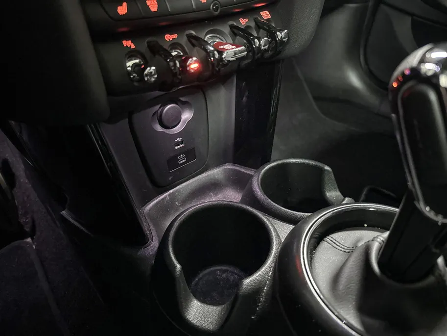 MINI Cooper 5-deurs Cooper S John Cooper Works