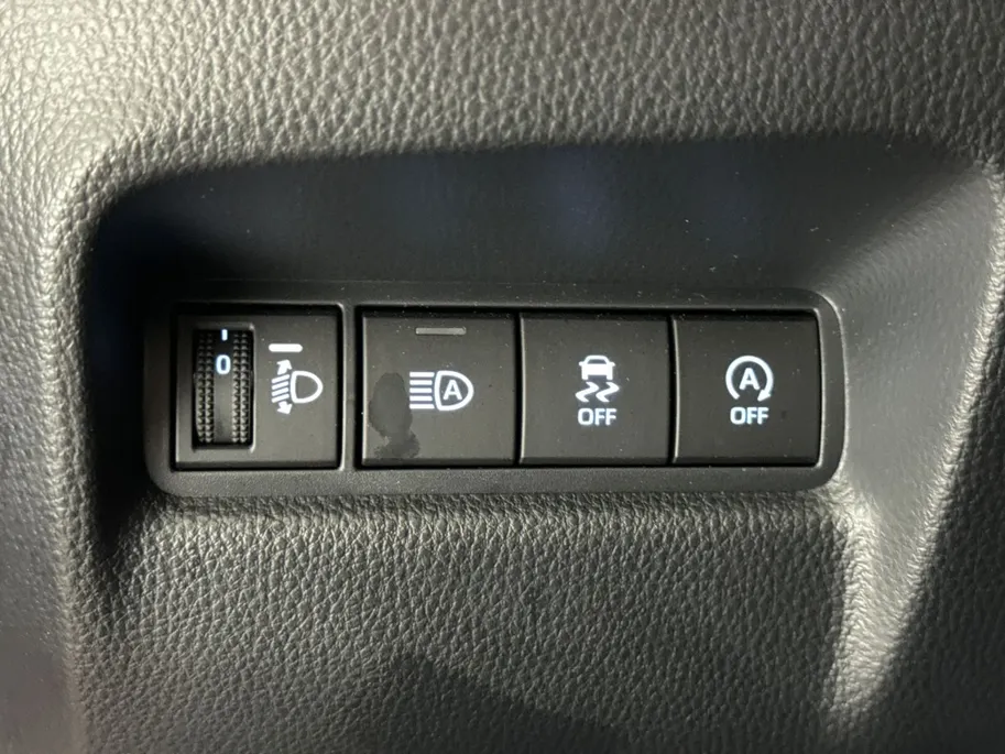 Toyota Aygo X 1.0 VVT-i S-CVT Pulse Plus Automaat | Keyless Entry | Parkeersensoren voor + achter | 17'' L.M. Velgen