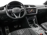 Volkswagen Tiguan 1.4 TSI 245pk DSG eHybrid R-Line Business · Camera · Apple/Android Car Play · Navigatie · P-Sensoren · 19'' Inch ·